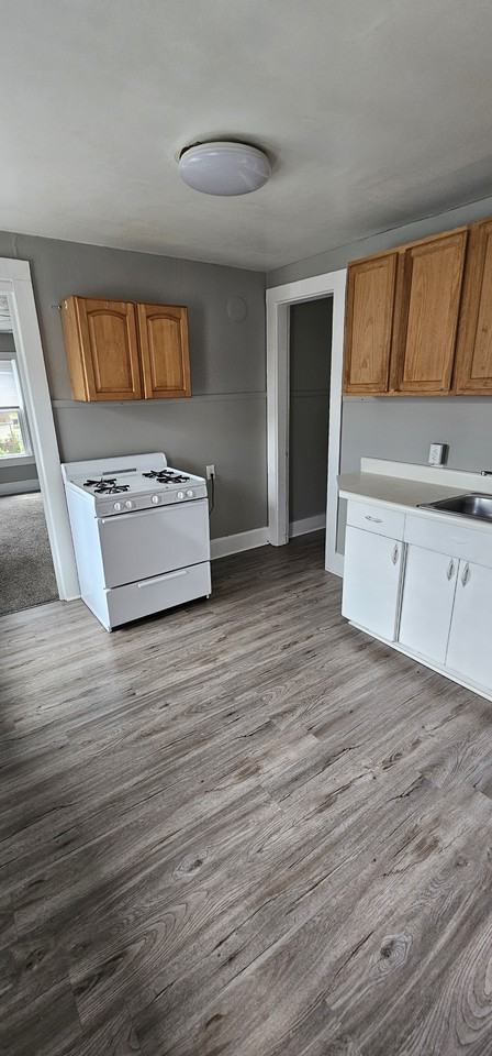 332 Fulton St #2 - Photo 6 of 9