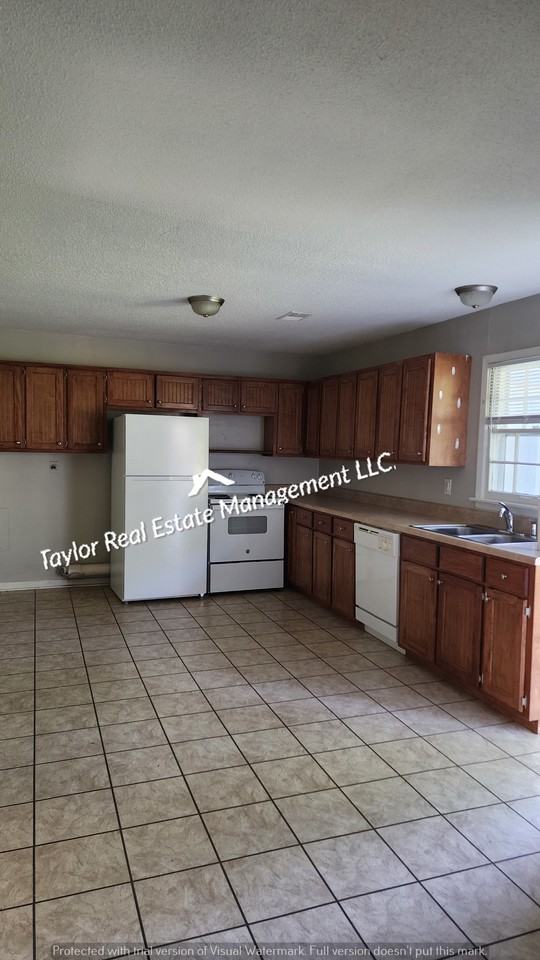 102 Doris Ln #A - Photo 4 of 10