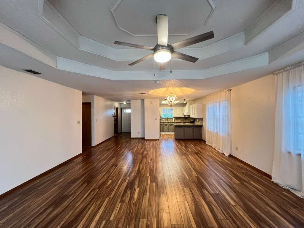 812 Santa Anna Dr #1 - Photo 6 of 13