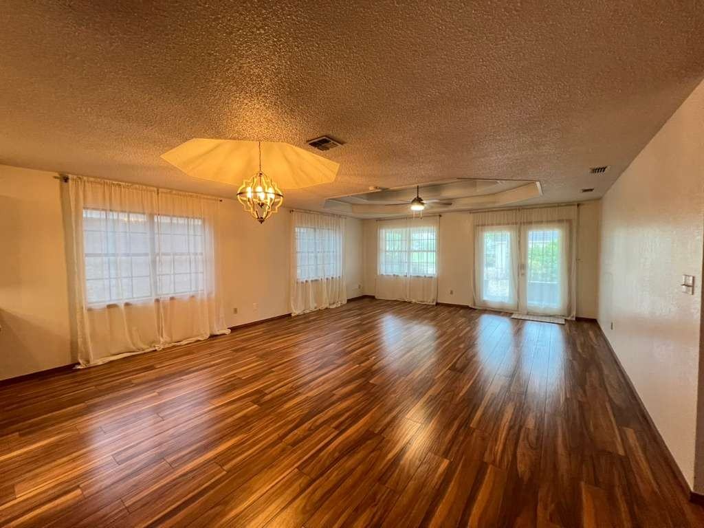 812 Santa Anna Dr #1 - Photo 7 of 13