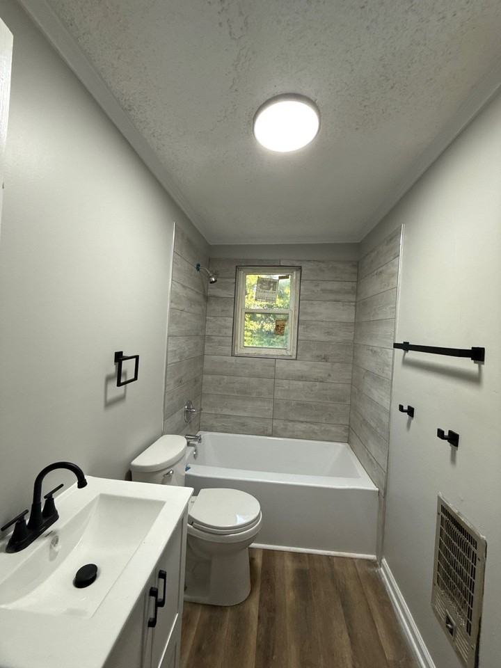 171 Grant Ln #1 - Photo 2 of 6