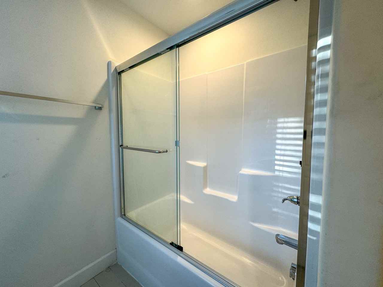 428 Winston St #1 - Photo 7 of 11