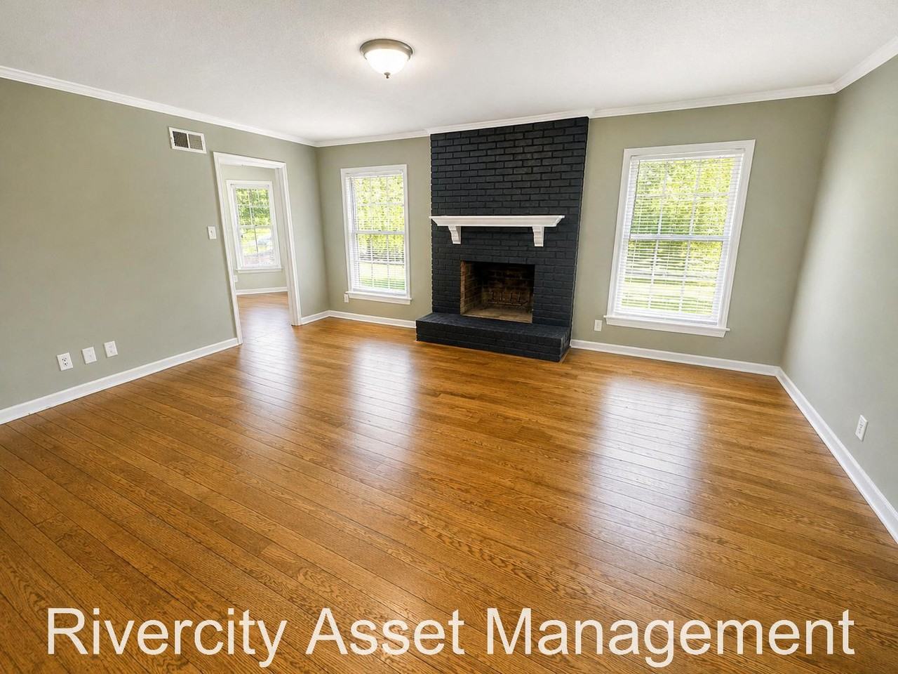 2533 Howard Rd #1 - Photo 4 of 17