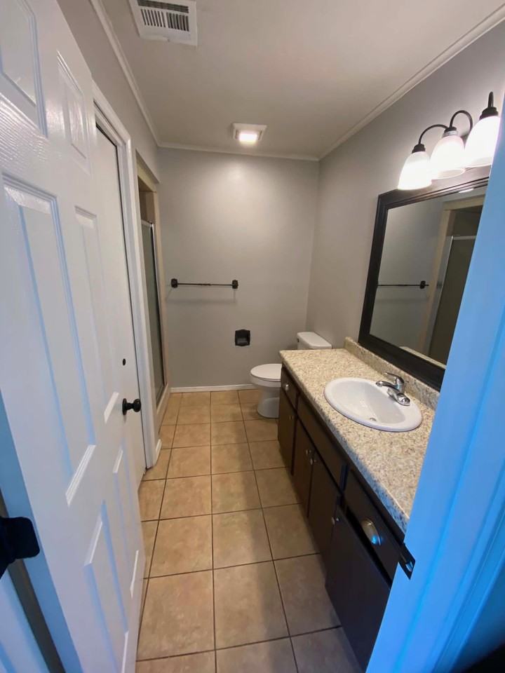 13767 Turnberry Ln #1 - Photo 5 of 9