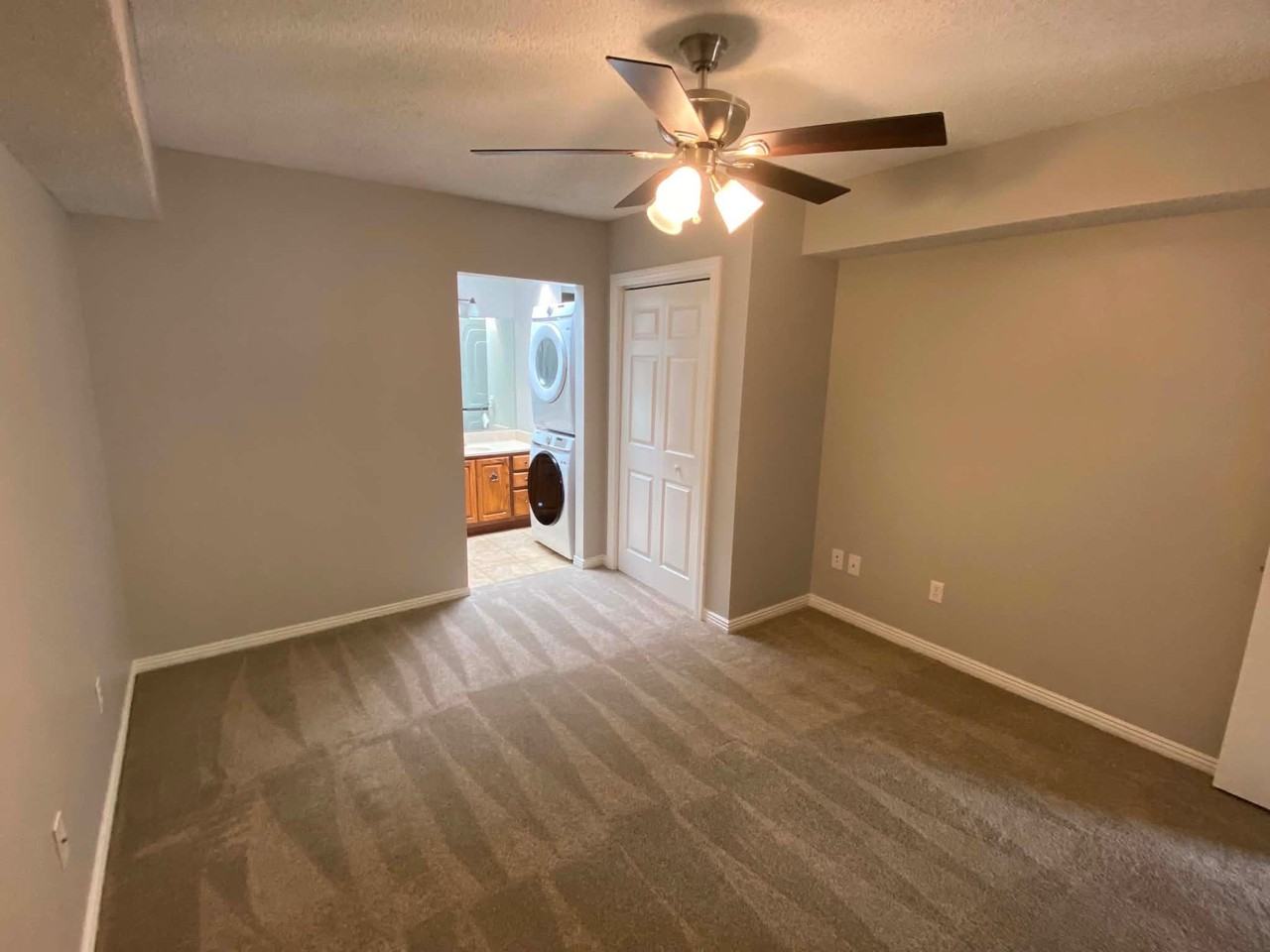 13835 Turnberry Lane - 1Unit 125 #1 - Photo 5 of 8