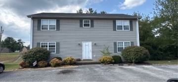 featured image of 1611 Flanigan Ct #4