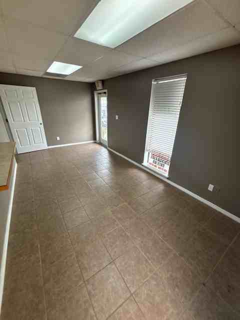 914 S Rogers St #1 - Photo 6 of 21