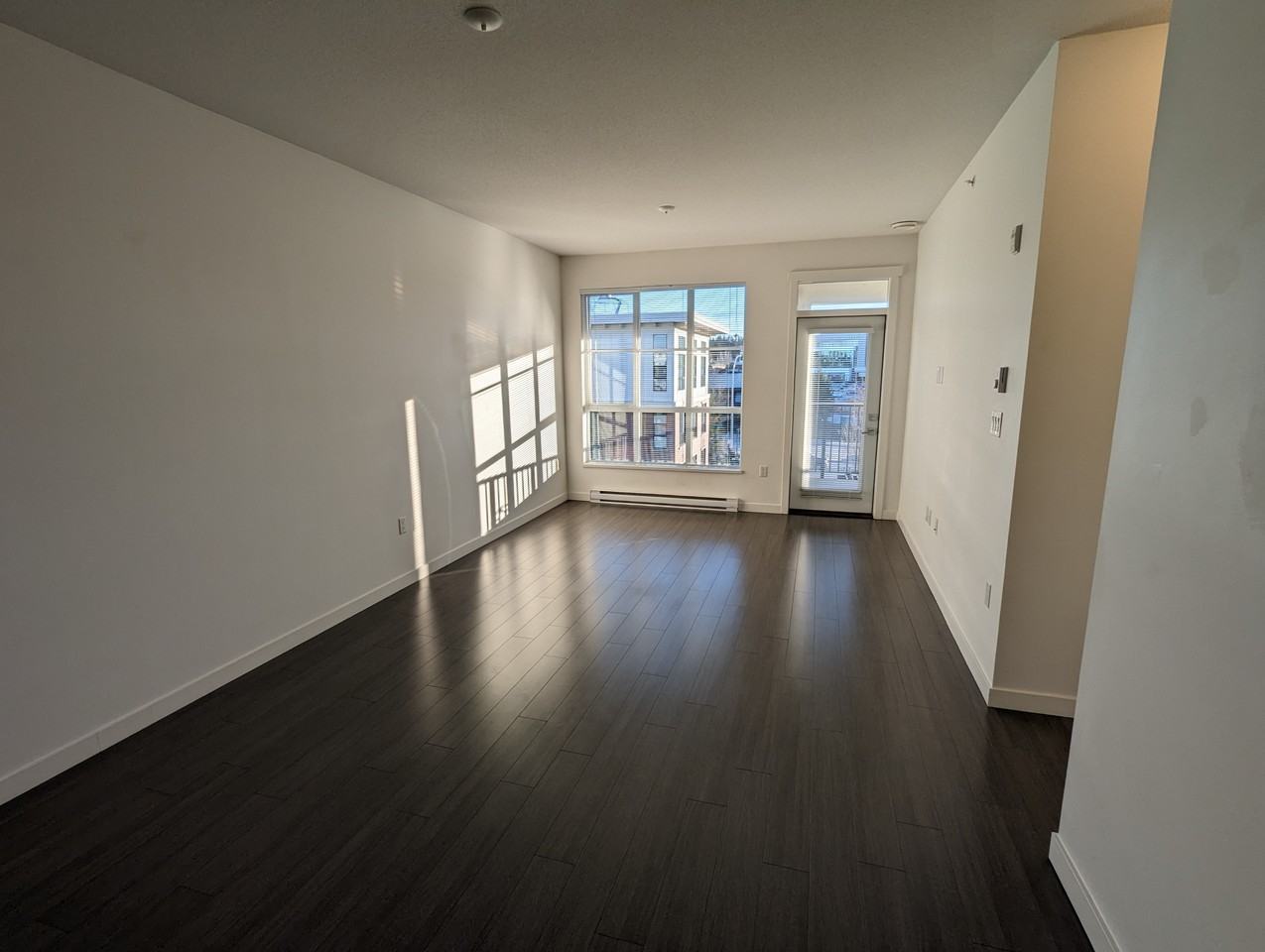 15168 33 Ave - Photo 4 of 23