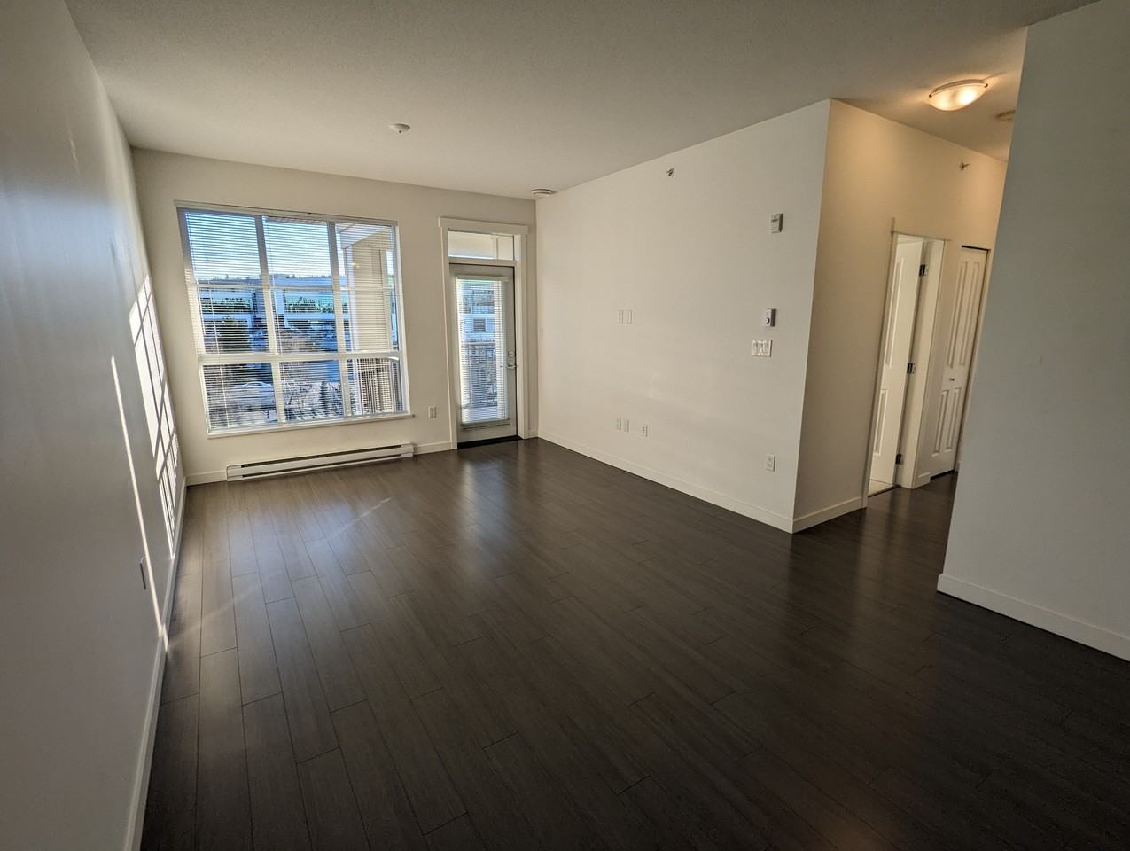 15168 33 Ave - Photo 5 of 23