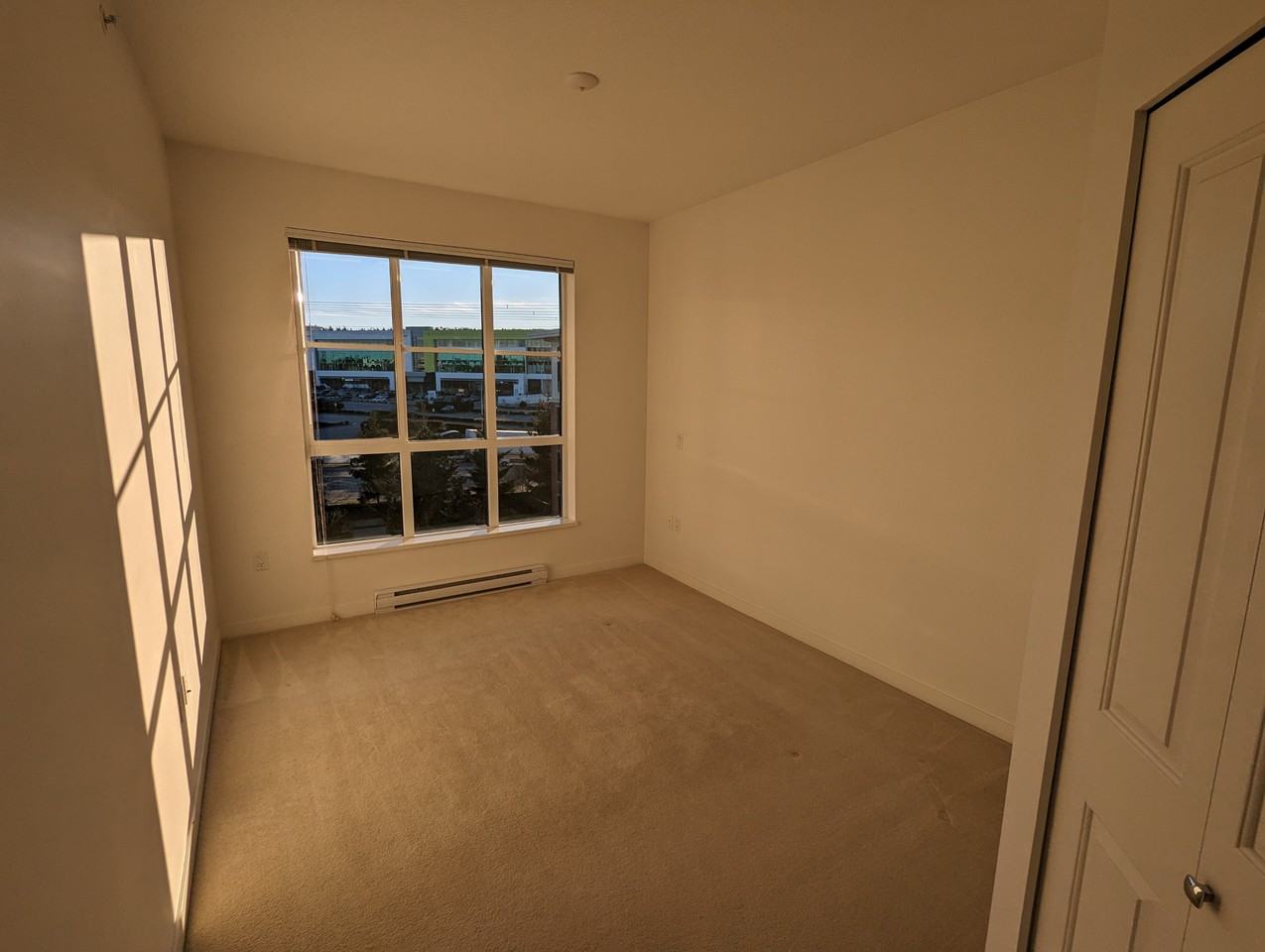 15168 33 Ave - Photo 7 of 23
