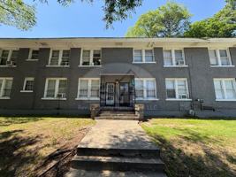 featured image of 195 Hawthorne St