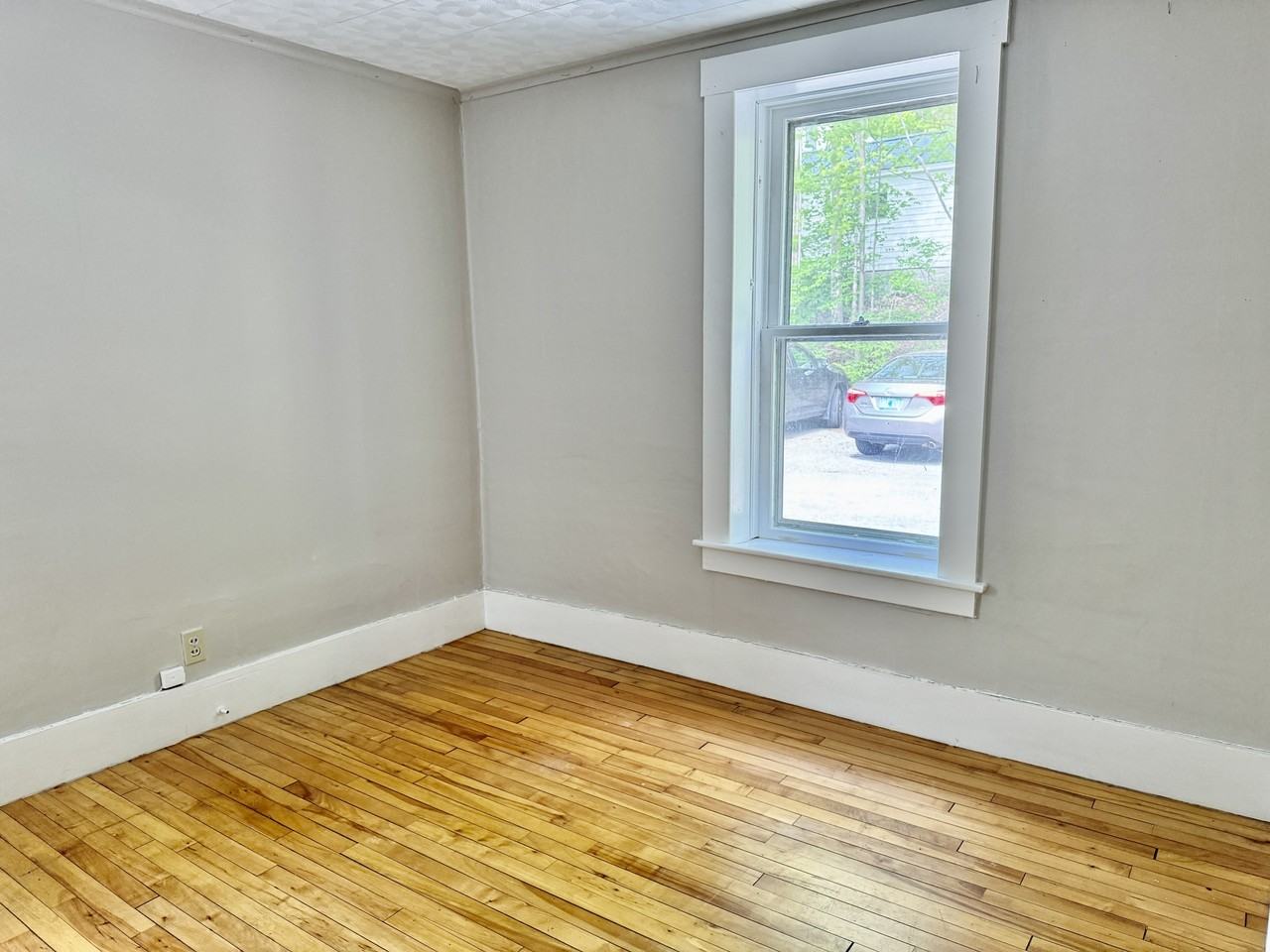 45 Clarendon Ave #3 - Photo 3 of 11