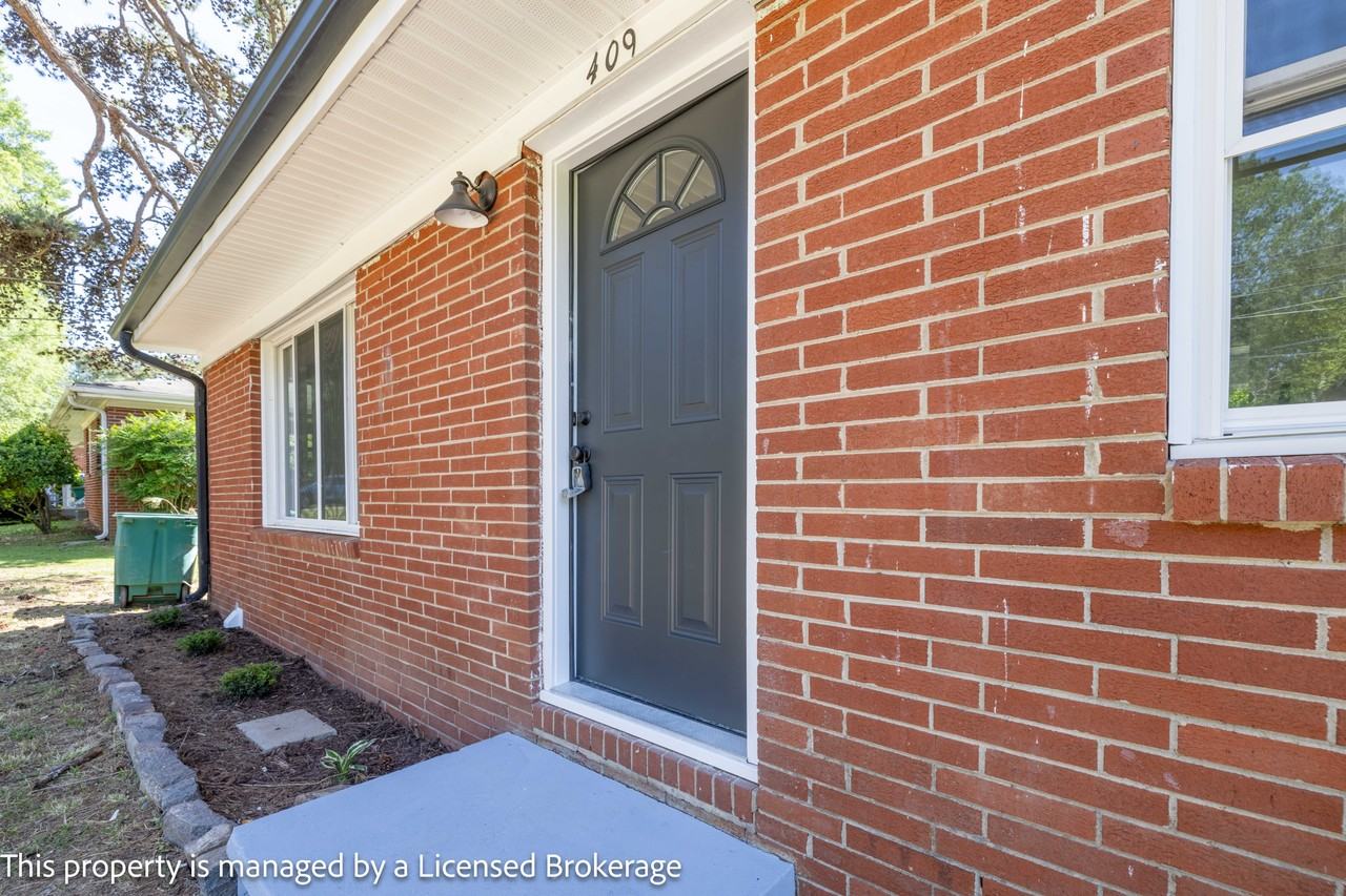409 Eastover Ave #1 - Photo 4 of 36
