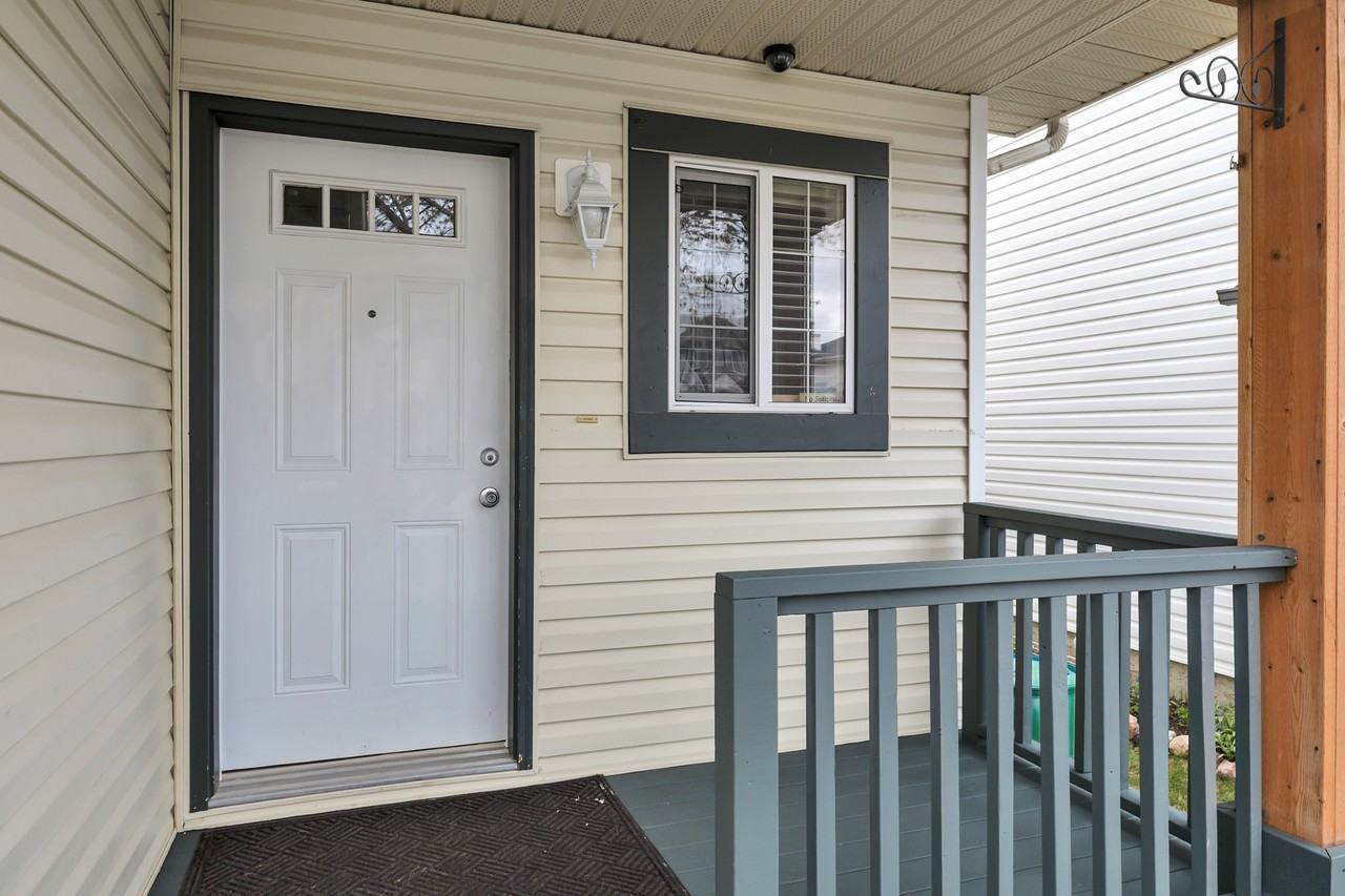 37 Vaughn Ave - Photo 2 of 40
