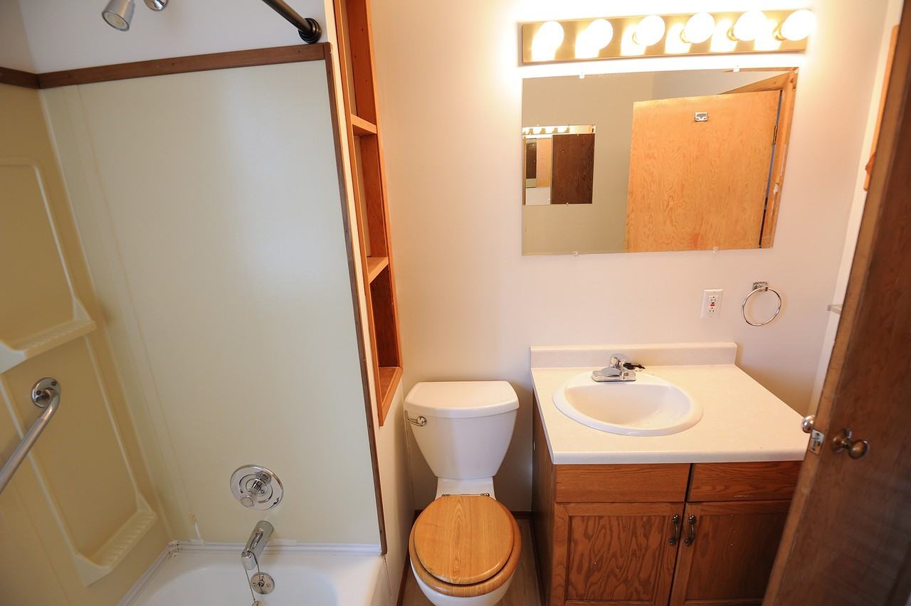 15 Lennox Avenue - Photo 7 of 21