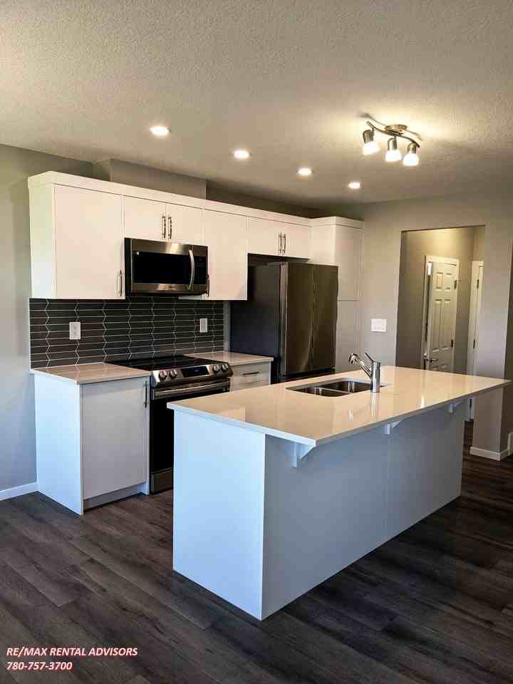 218 Windbury Lane Sw - Photo 2 of 21