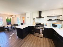 featured image of 398 Elm St