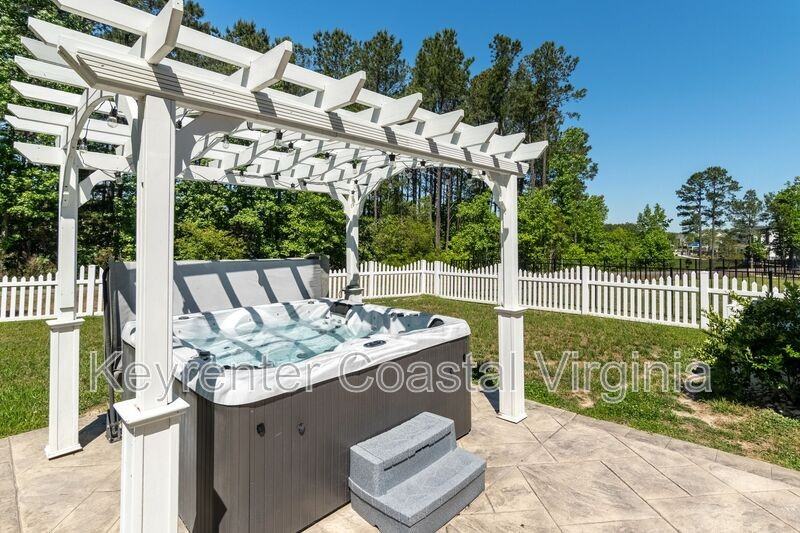116 Brentwood Cv - Photo 4 of 25