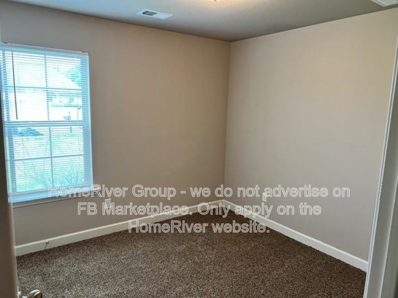 3681 Jordan View Dr - Photo 3 of 14