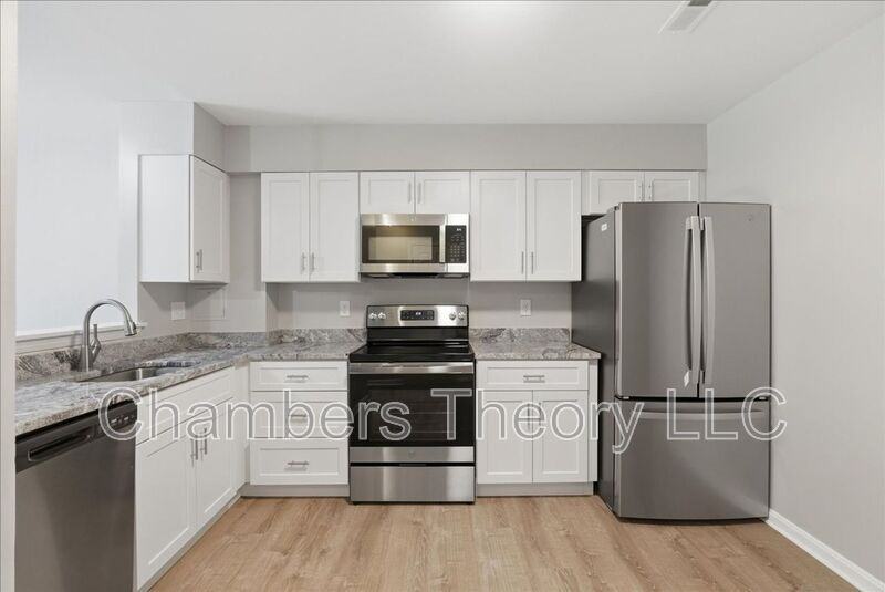 939 S Rolfe St #1 - Photo 5 of 23