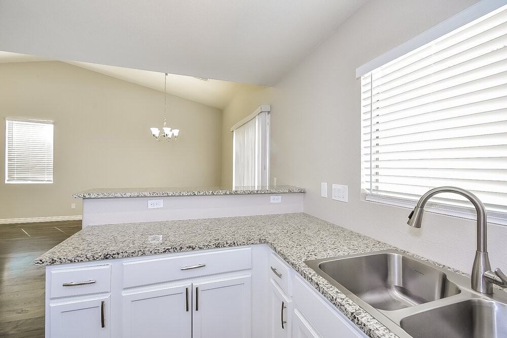 6883 Momentos St - Photo 7 of 17