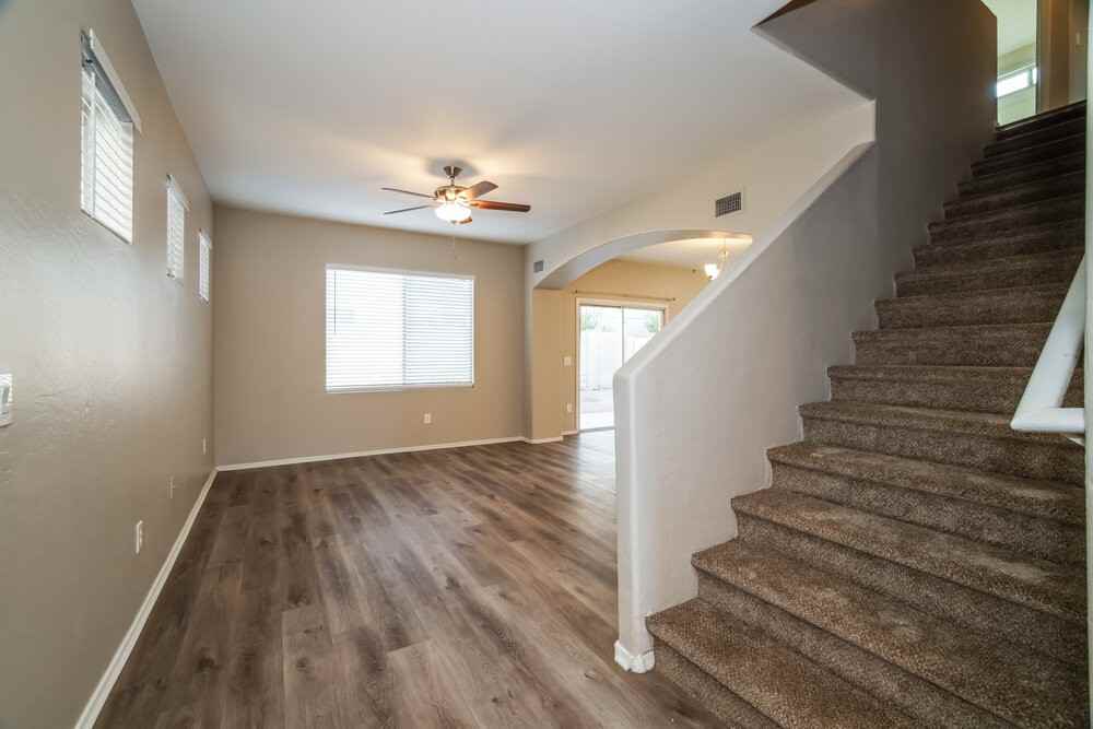 4025 W Park St - Photo 4 of 17
