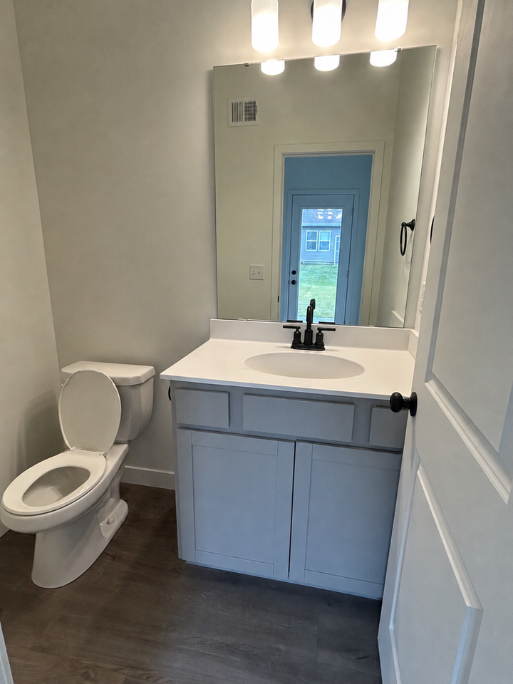 27307 E Acacia Dr - Photo 2 of 9
