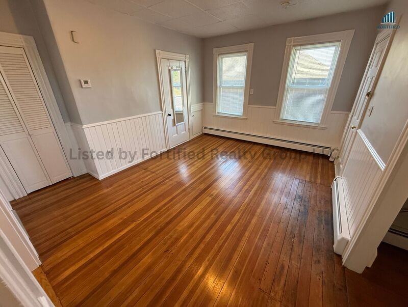 76 Stetson St #3R - Photo 3 of 15