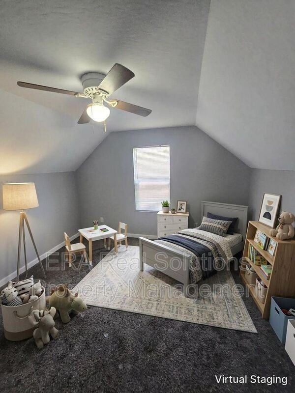 2176 Ontario St - Photo 4 of 18