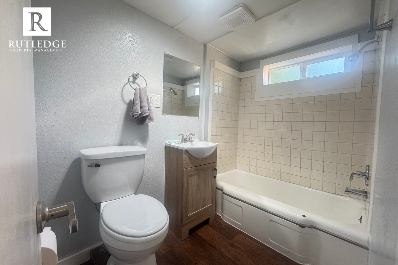 745 Dakota Ave - Photo 6 of 16