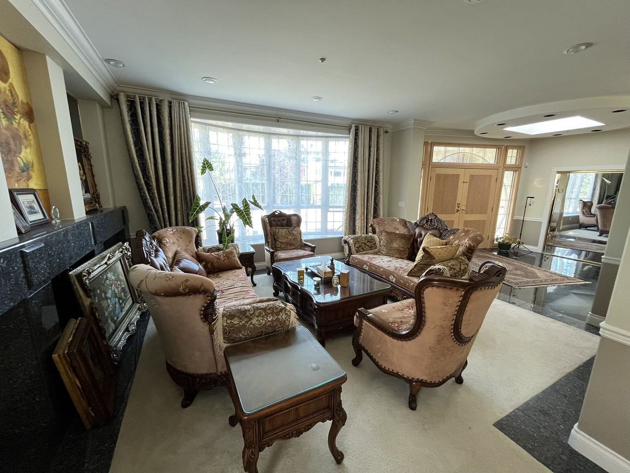 Valley Dr & W 20th Ave #Room - Photo 7 of 9