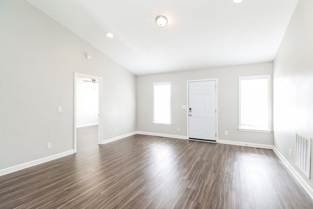 105 Birch Ct - Photo 5 of 16
