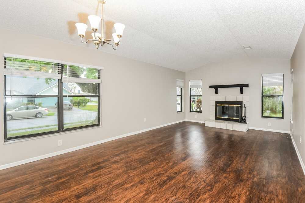 534 S Sundance Dr - Photo 4 of 16