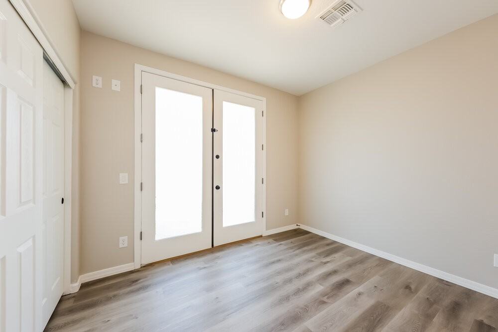2373 W Sleepy Ranch Rd - Photo 4 of 20