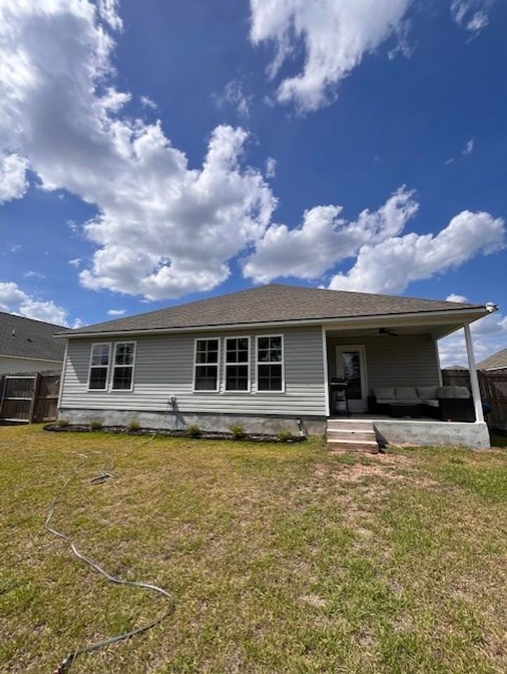 9122 Torrington Ln - Photo 4 of 18