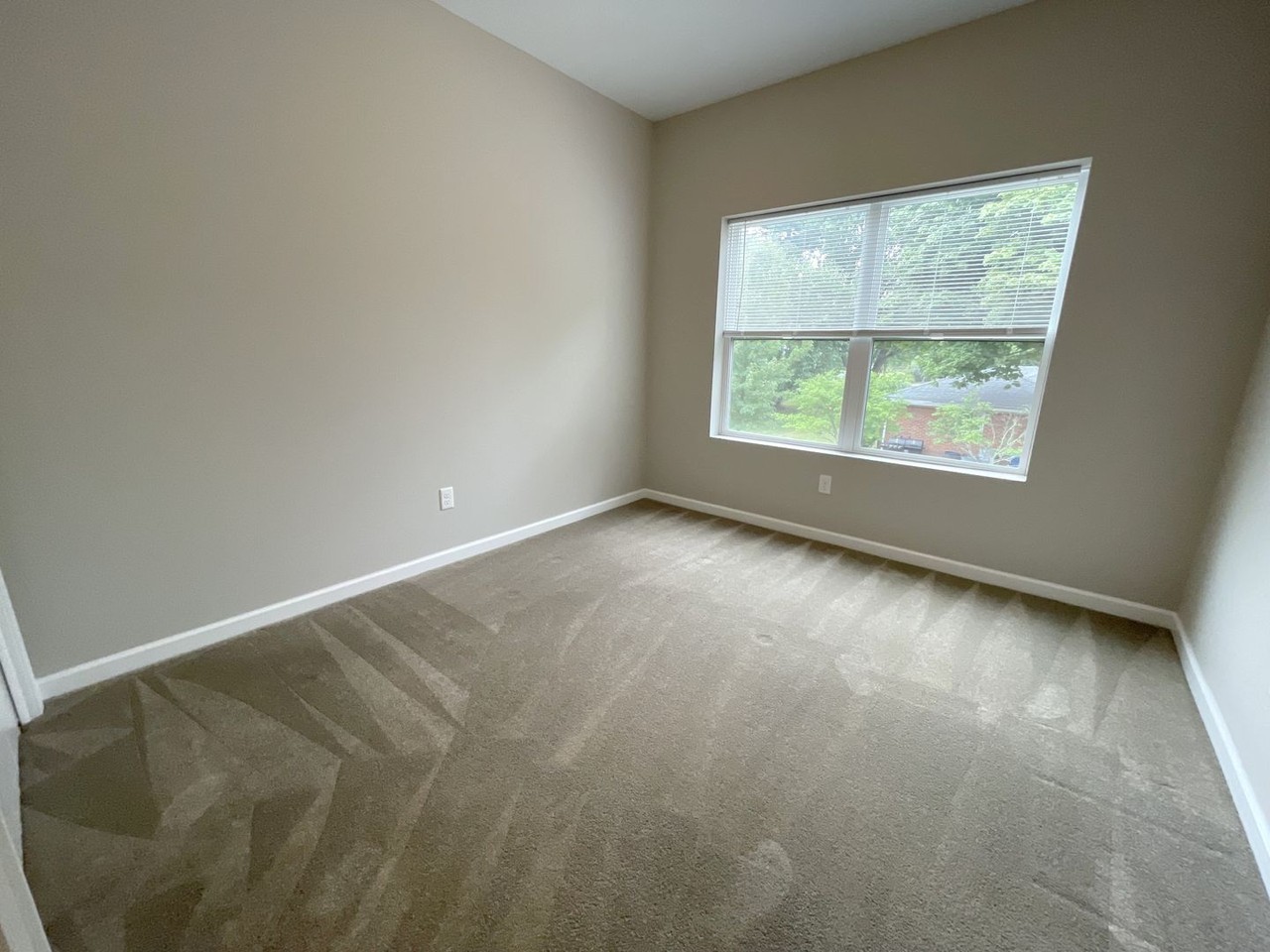 Walnut Grove Apartments - Photo 6 of 14