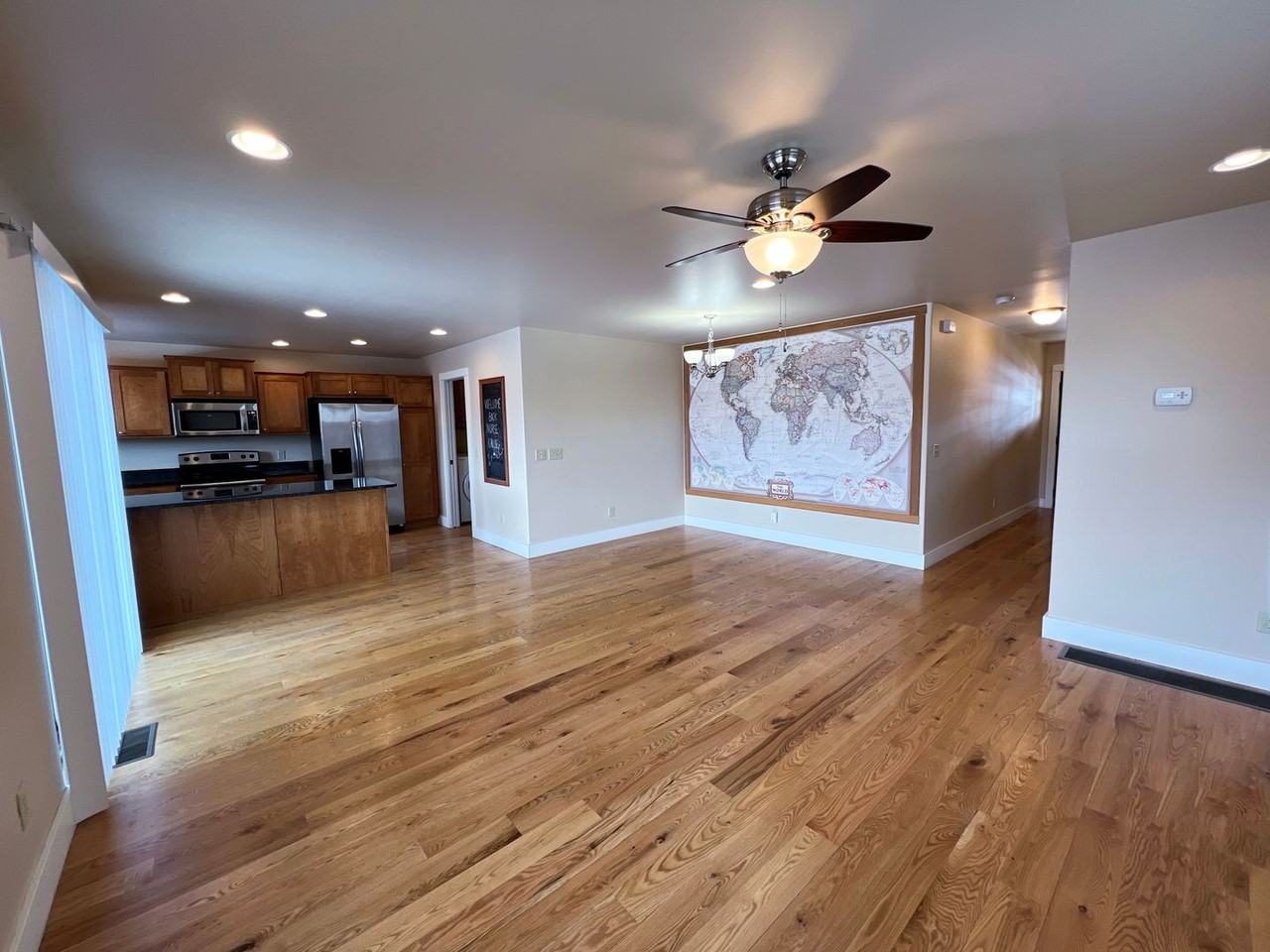 2777 Hedgerow Ct - Photo 4 of 13