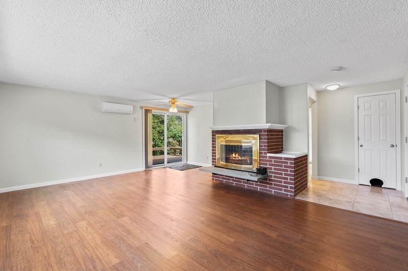 7712 224th St Sw - Photo 5 of 20