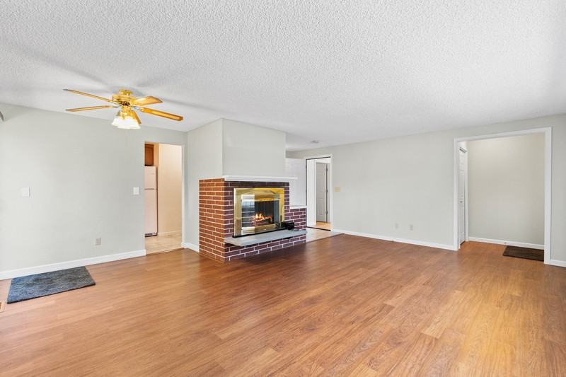 7712 224th St Sw - Photo 6 of 20