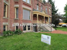 featured image of 602 Meridian St