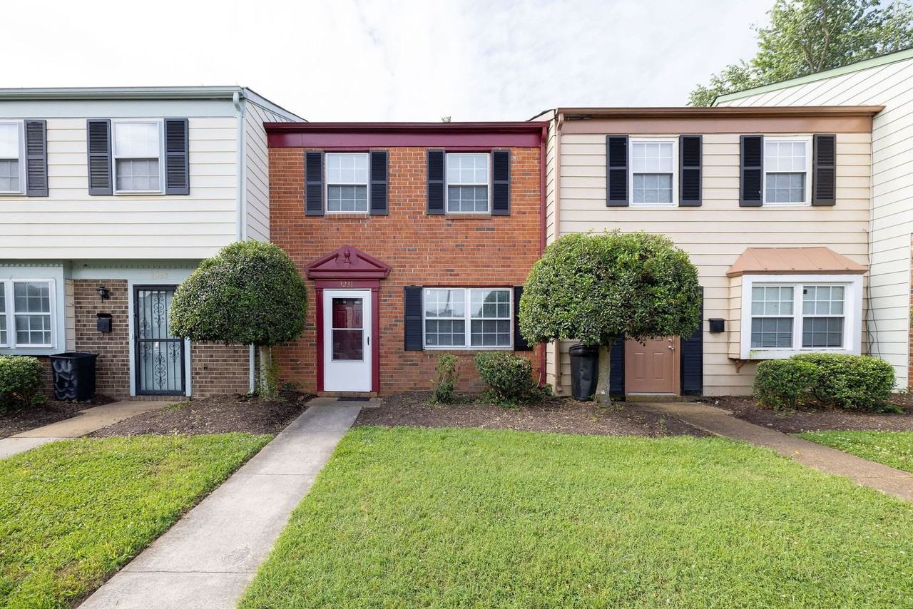 3231 Hunters Mill Dr - Photo 4 of 27