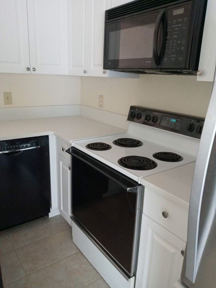2708 Adela Ave - Photo 6 of 7