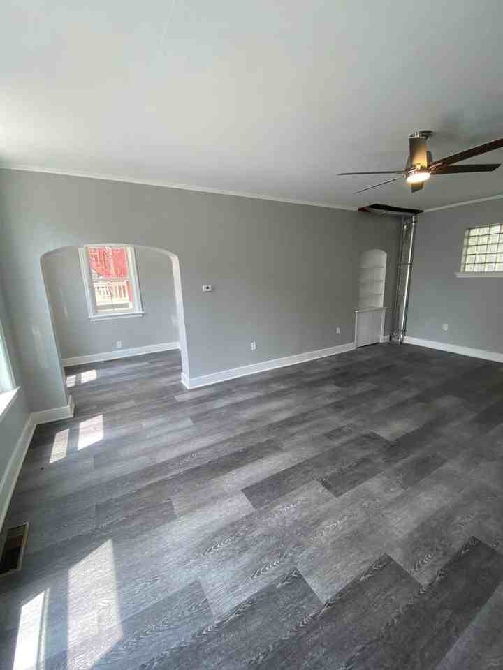 31 N 8th St - Photo 5 of 10