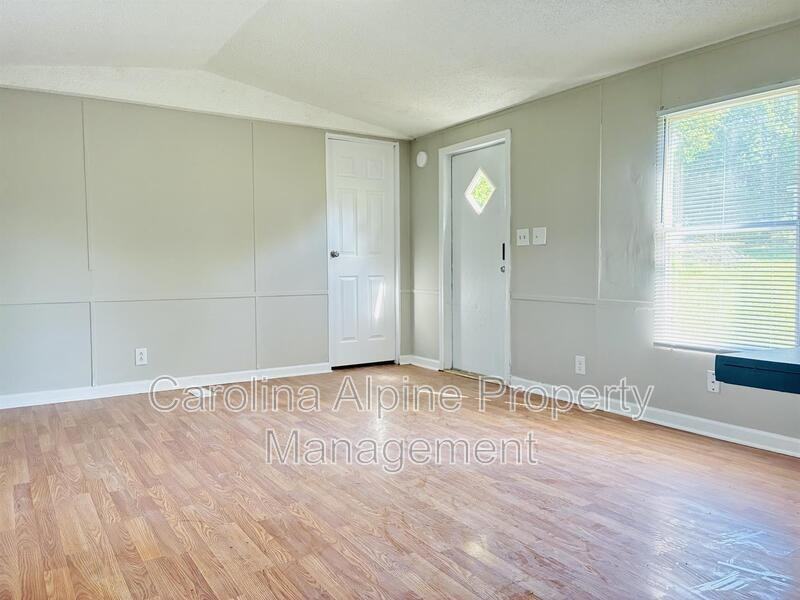 3822 Towery Rd - Photo 7 of 16