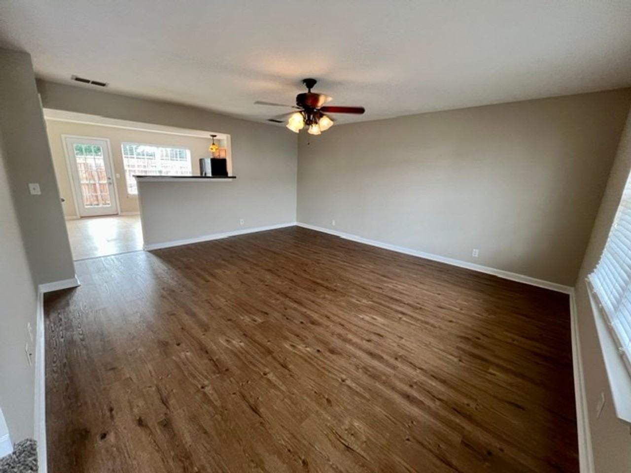 417 Shoshone Pl - Photo 2 of 19