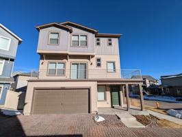 featured image of 9565 Timberlake Loop