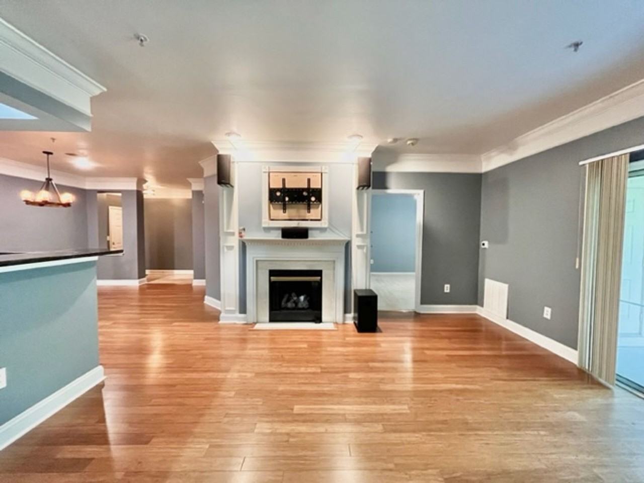 11318 Westbrook Mill Ln #103 - Photo 5 of 29