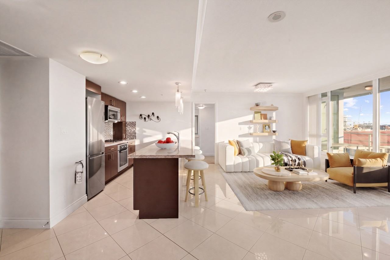 133 Esplanade East #509 - Photo 4 of 22