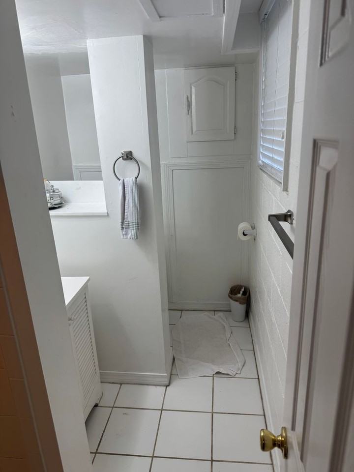 819 Chestwood Ave - Photo 2 of 8