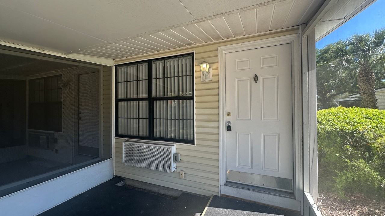 4249 E Michigan St - Photo 2 of 12